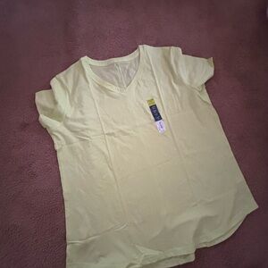 NWT Kohl's Cream color Women's Short Sleeve Tee